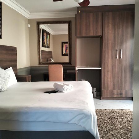Sunrise Boutique Hotel Witbank Exterior foto